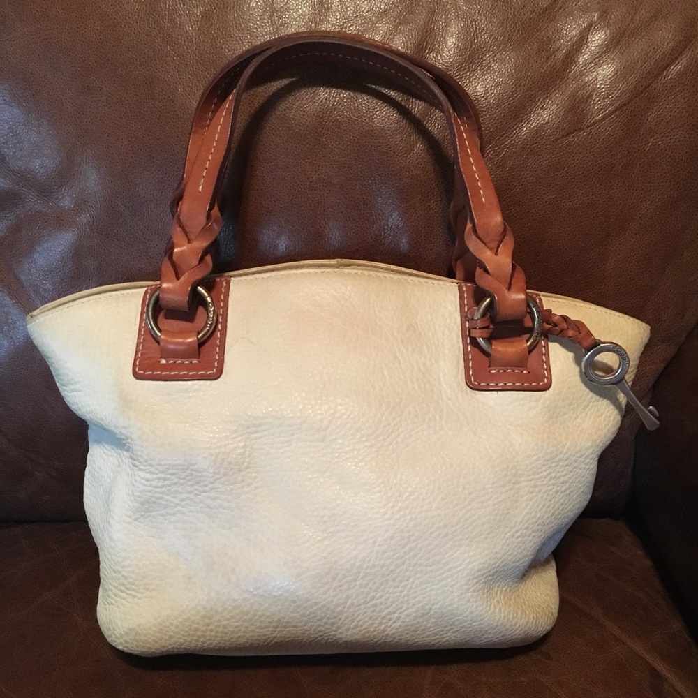 Fossil leather purse